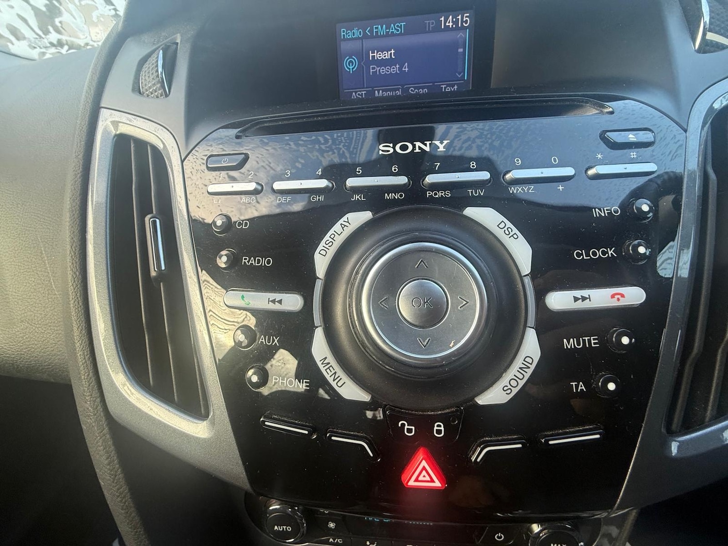 Used Ford Focus 2013 for sale - 76483129: Photo 14