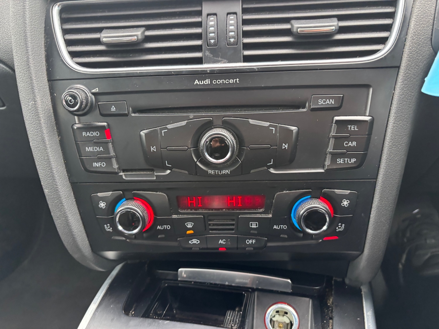 Used Audi A4 2011 for sale - 78219748: Photo 15