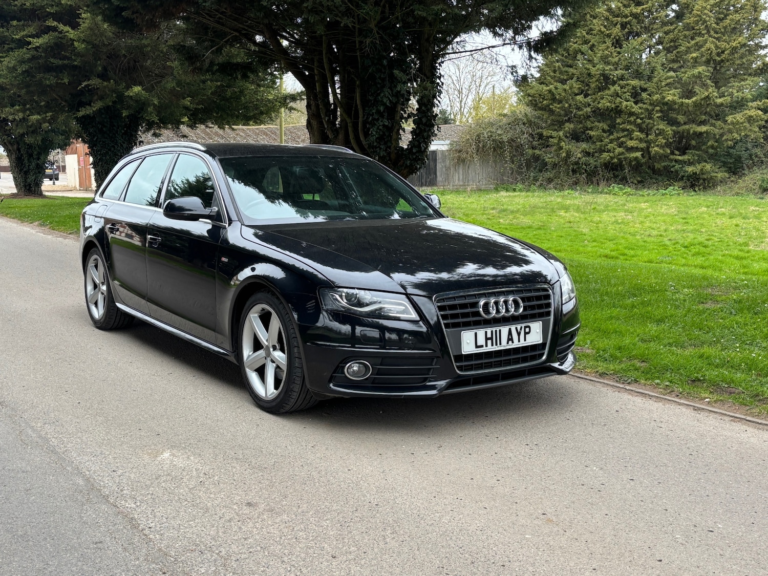 Used Audi A4 2011 for sale - 78219748: Photo 8