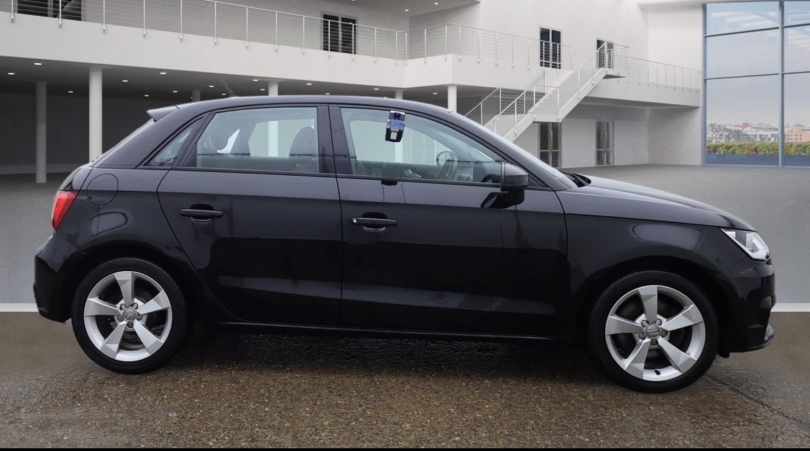 Used Audi A1 2016 for sale - 76985360: Photo 5