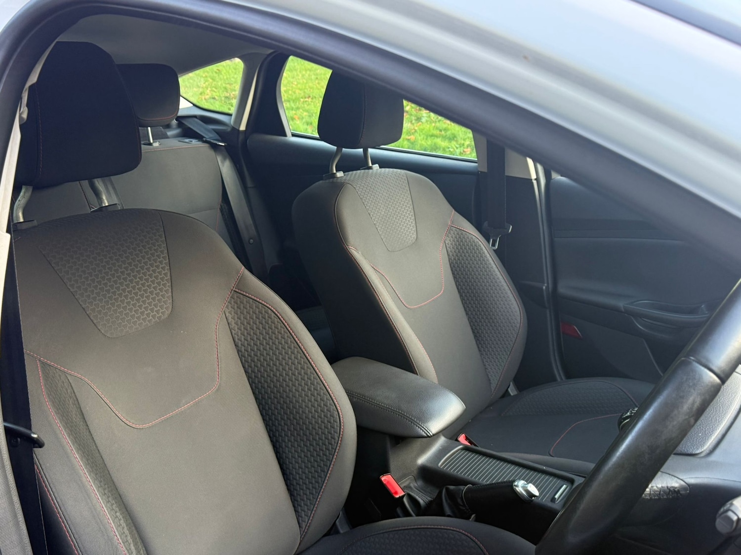 Used Ford Focus 2015 for sale - 76444575: Photo 11