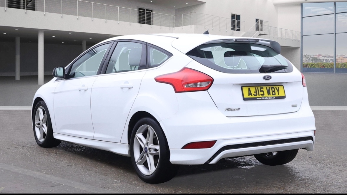 Used Ford Focus 2015 for sale - 76444575: Photo 3