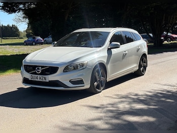 Used Volvo V60 2014 for sale - 78833639: Photo