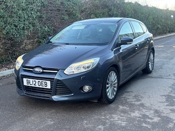 2012 (12) - 1.6 TDCi 115 Titanium X 5dr