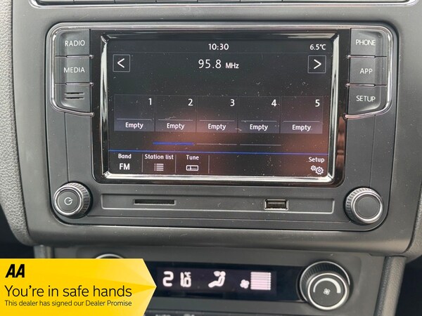 Used Volkswagen Polo 2014 for sale - 74884681: Photo 14