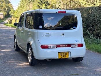 Used Nissan Cube 2011 for sale - 76098803: Photo