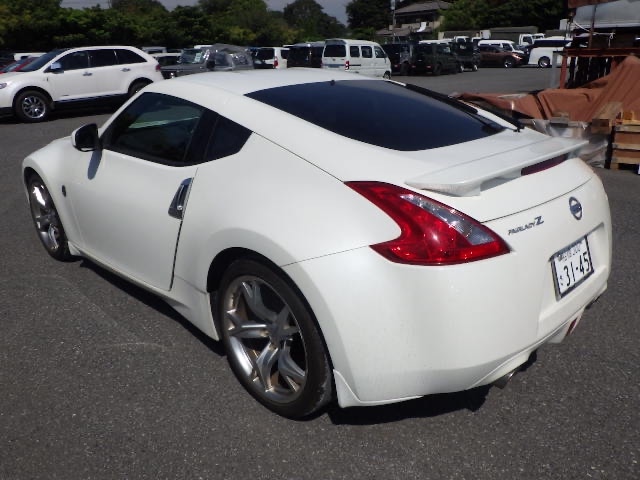 Used Nissan 370 Z for sale - 76720107: Photo 2