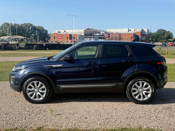 Used Land Rover Range Rover Evoque 2015 for sale - 75527308: Photo 2