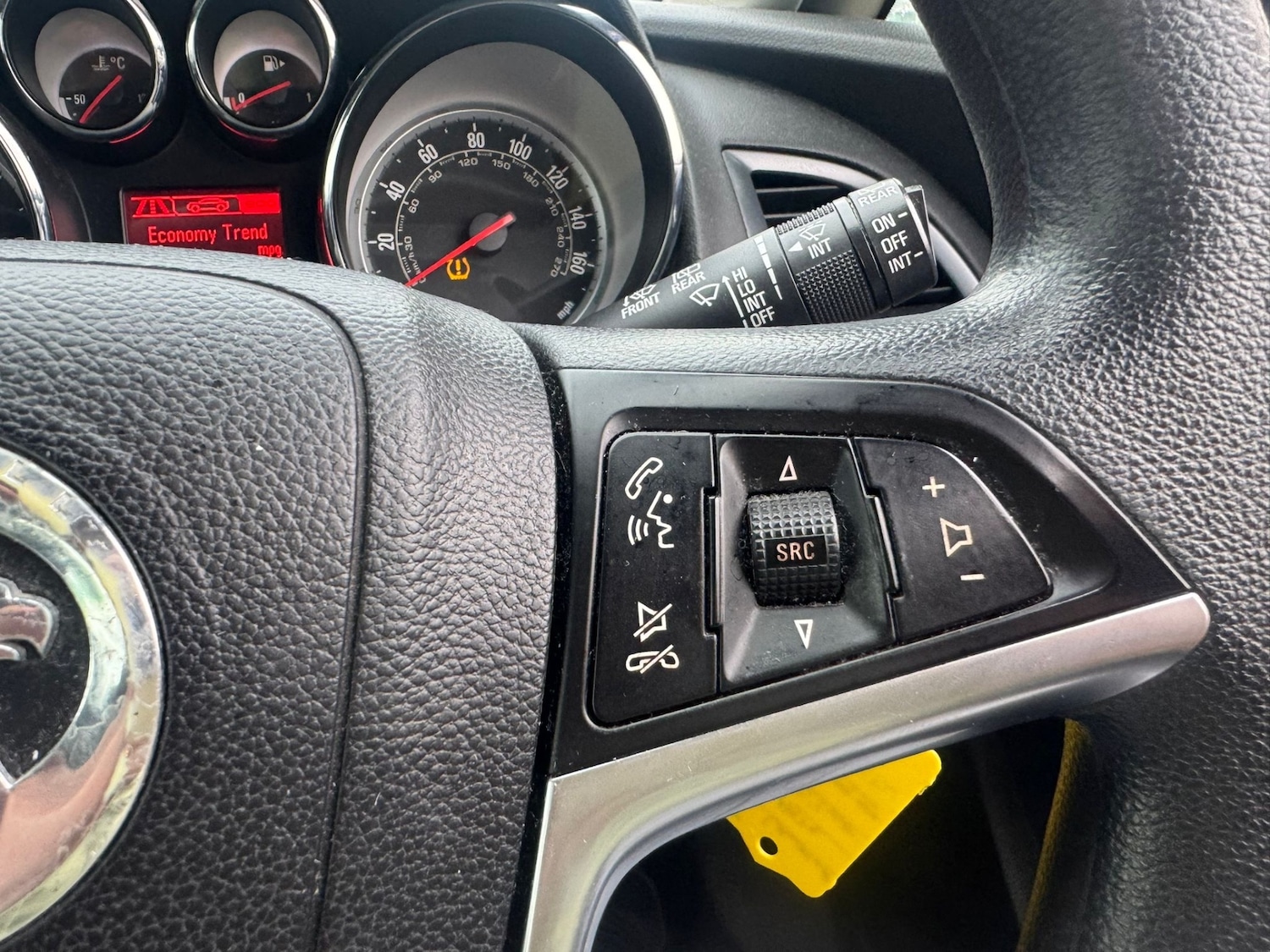 Used Vauxhall Astra 2015 for sale - 77851759: Photo 15