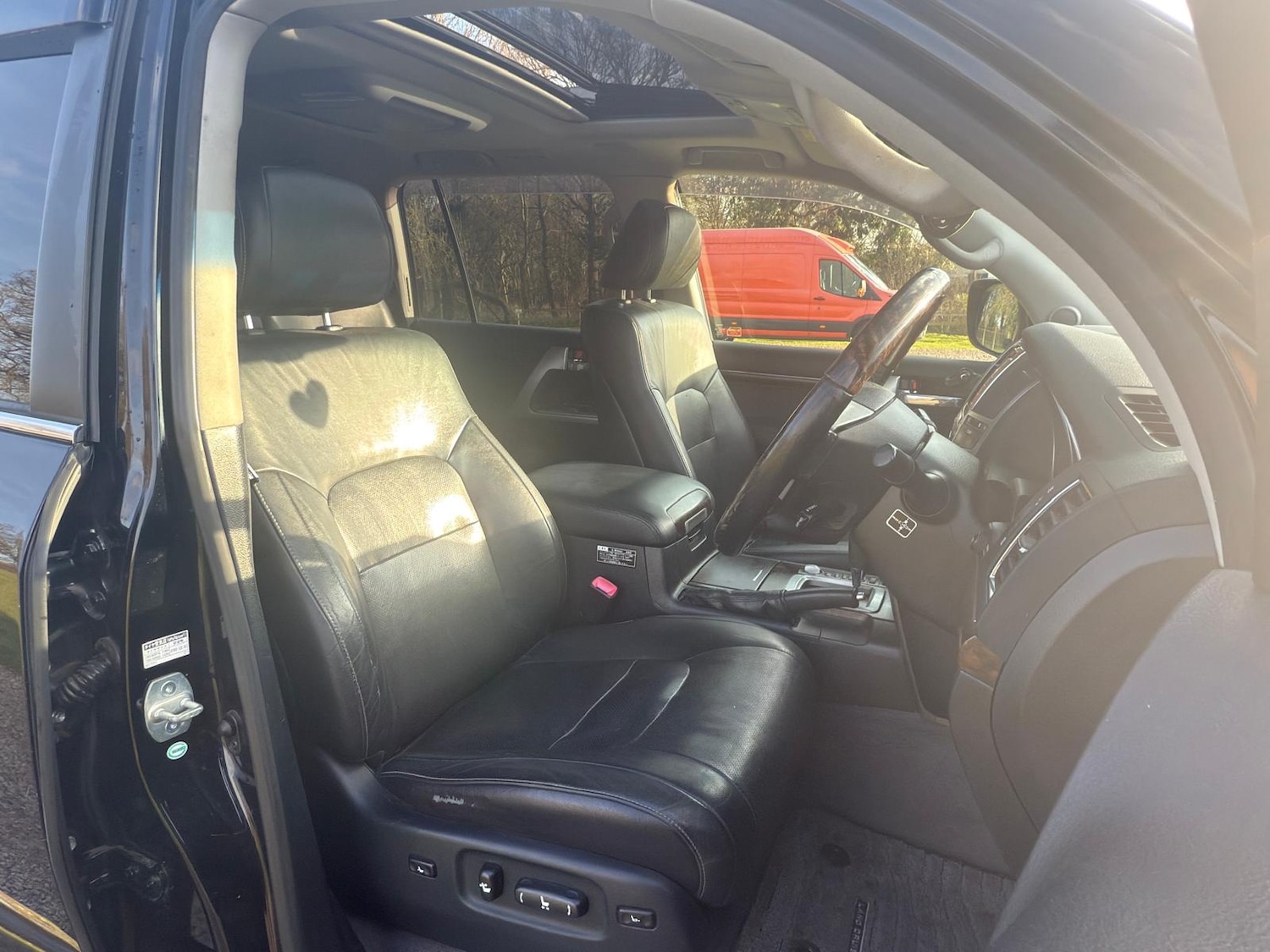 Used Toyota Land Cruiser 2014 for sale - 76594942: Photo 22