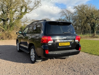Used Toyota Land Cruiser 2014 for sale - 76594942: Photo