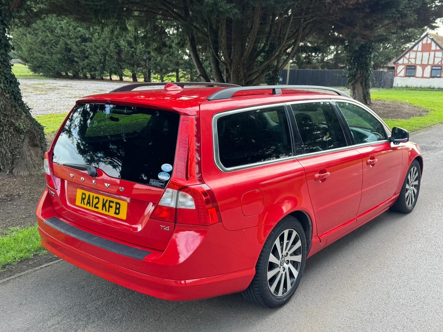 Used Volvo V70 2012 for sale - 77744257: Photo 7