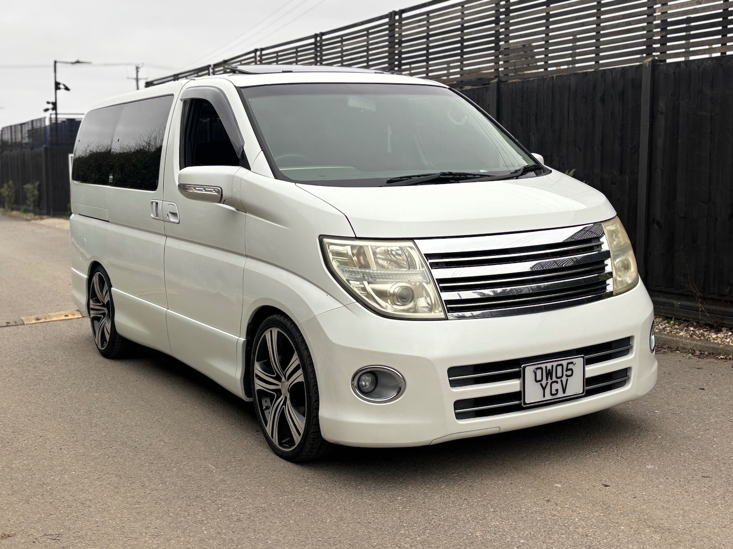 Used Nissan Elgrand 2025 for sale - 77059773: Photo 10
