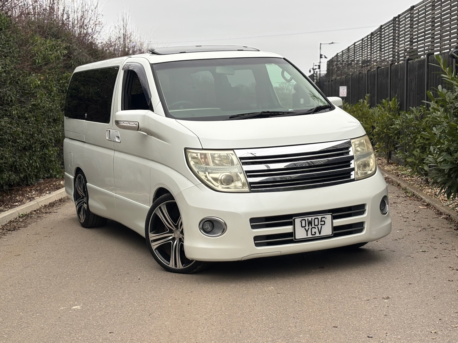 Used Nissan Elgrand 2025 for sale - 77059773: Photo 11