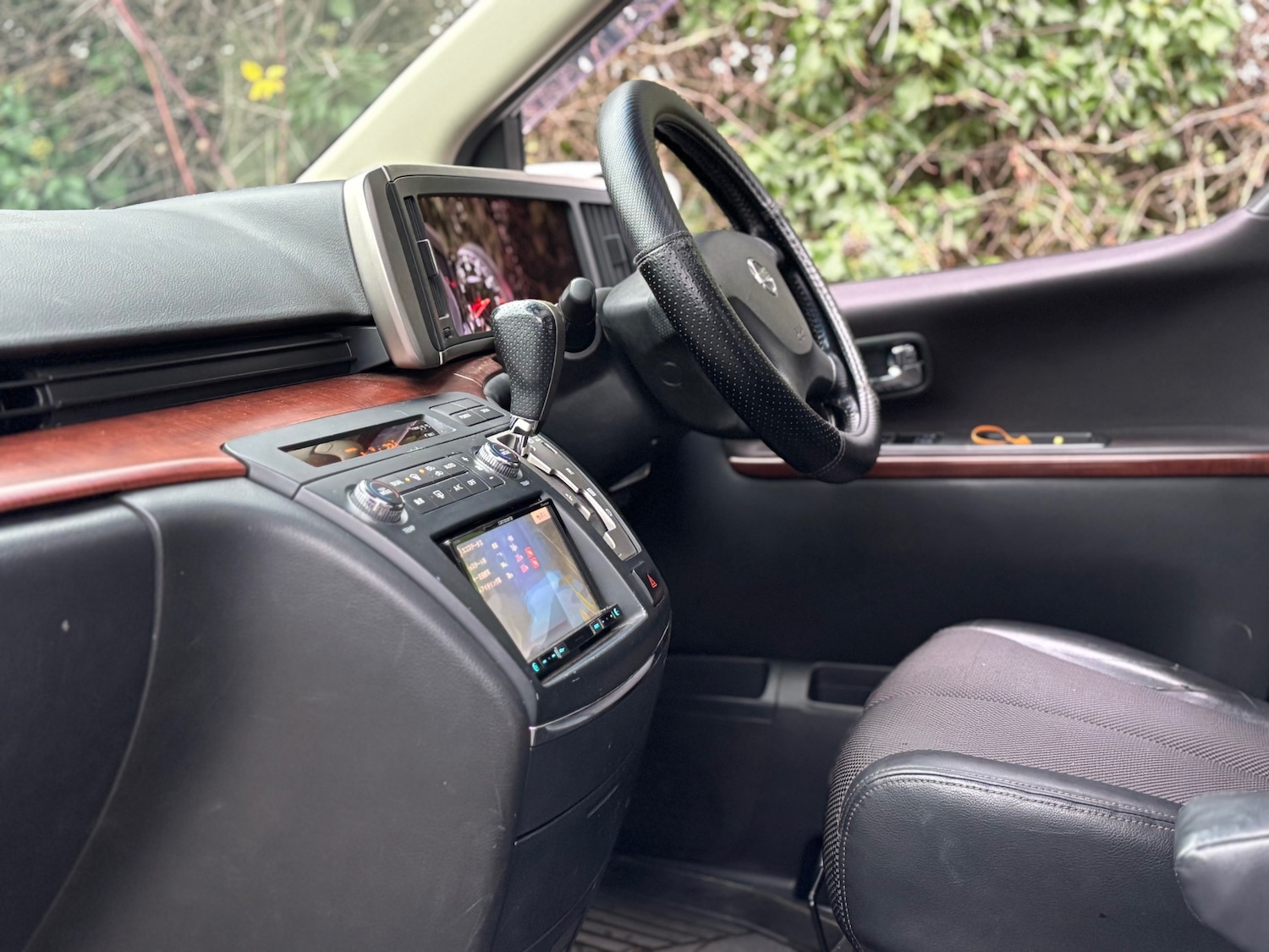 Used Nissan Elgrand 2025 for sale - 77059773: Photo 18