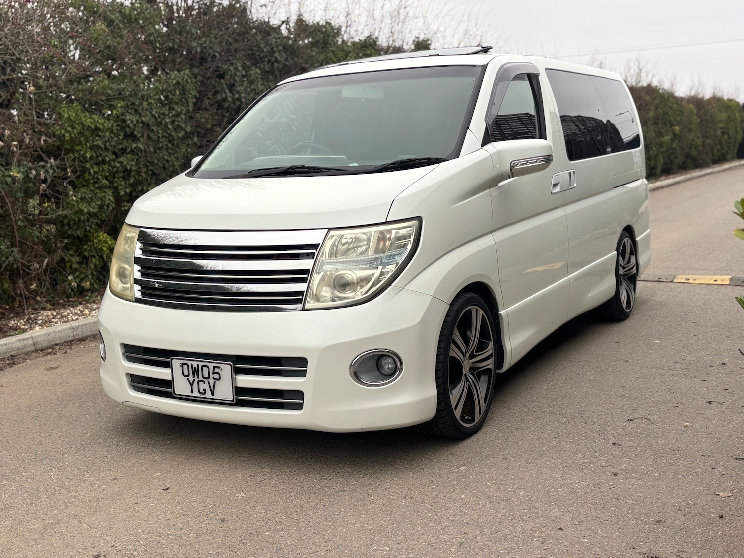 Used Nissan Elgrand 2025 for sale - 77059773: Photo 3