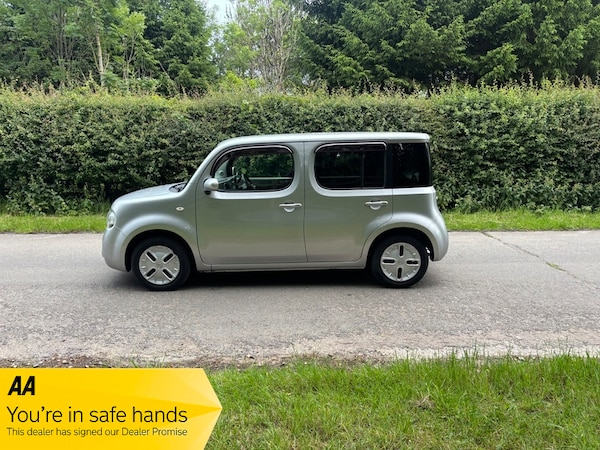 Used Nissan Cube 2011 for sale - 74884719: Photo 2