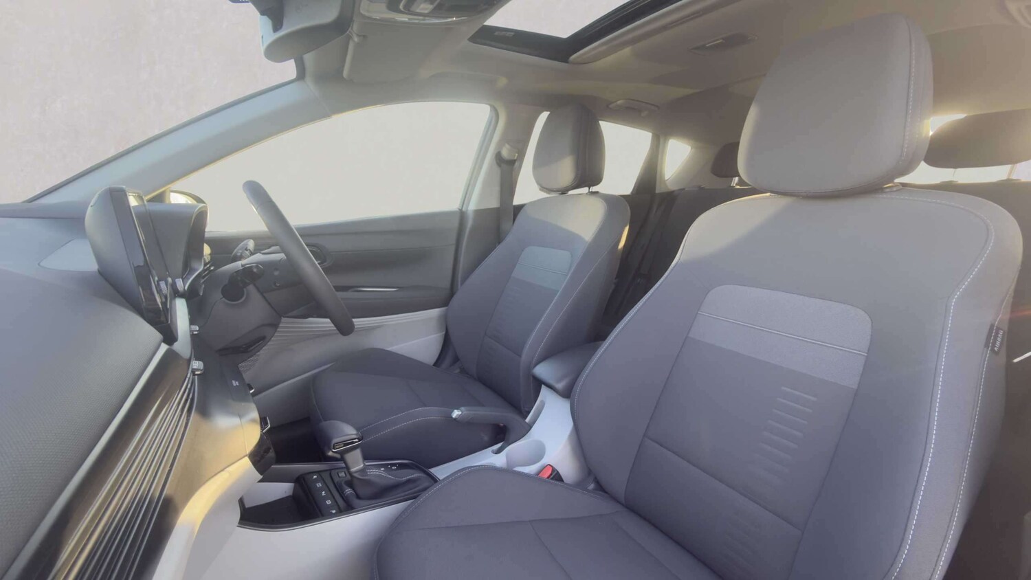 Used Hyundai BAYON for sale - 77859108: Photo 8