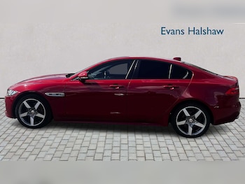 Used Jaguar XE 2018 for sale - 78604331: Photo
