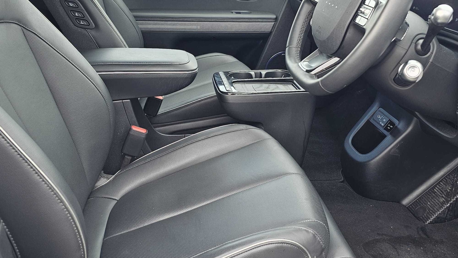 Used Hyundai IONIQ 5 2024 for sale - 77913698: Photo 8