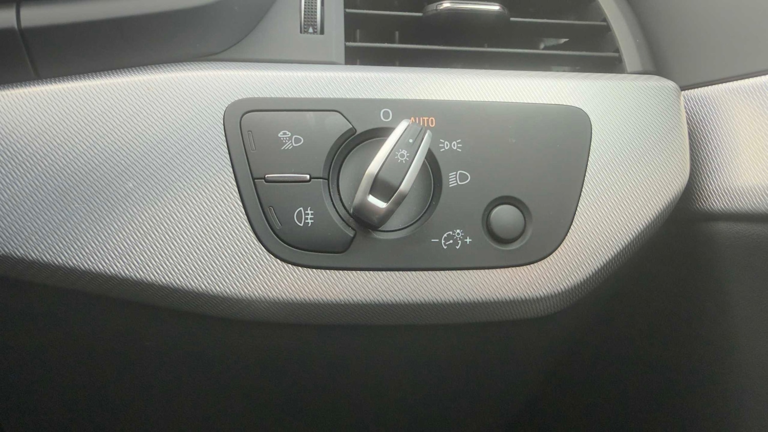 Used Audi A4 2021 for sale - 77960611: Photo 24