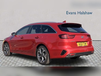 Used Kia Ceed 2021 for sale - 77960651: Photo