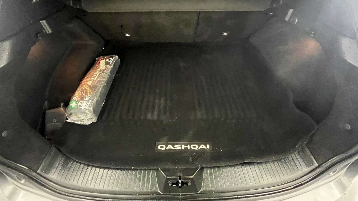 Used Nissan Qashqai for sale - 77860769: Photo 11