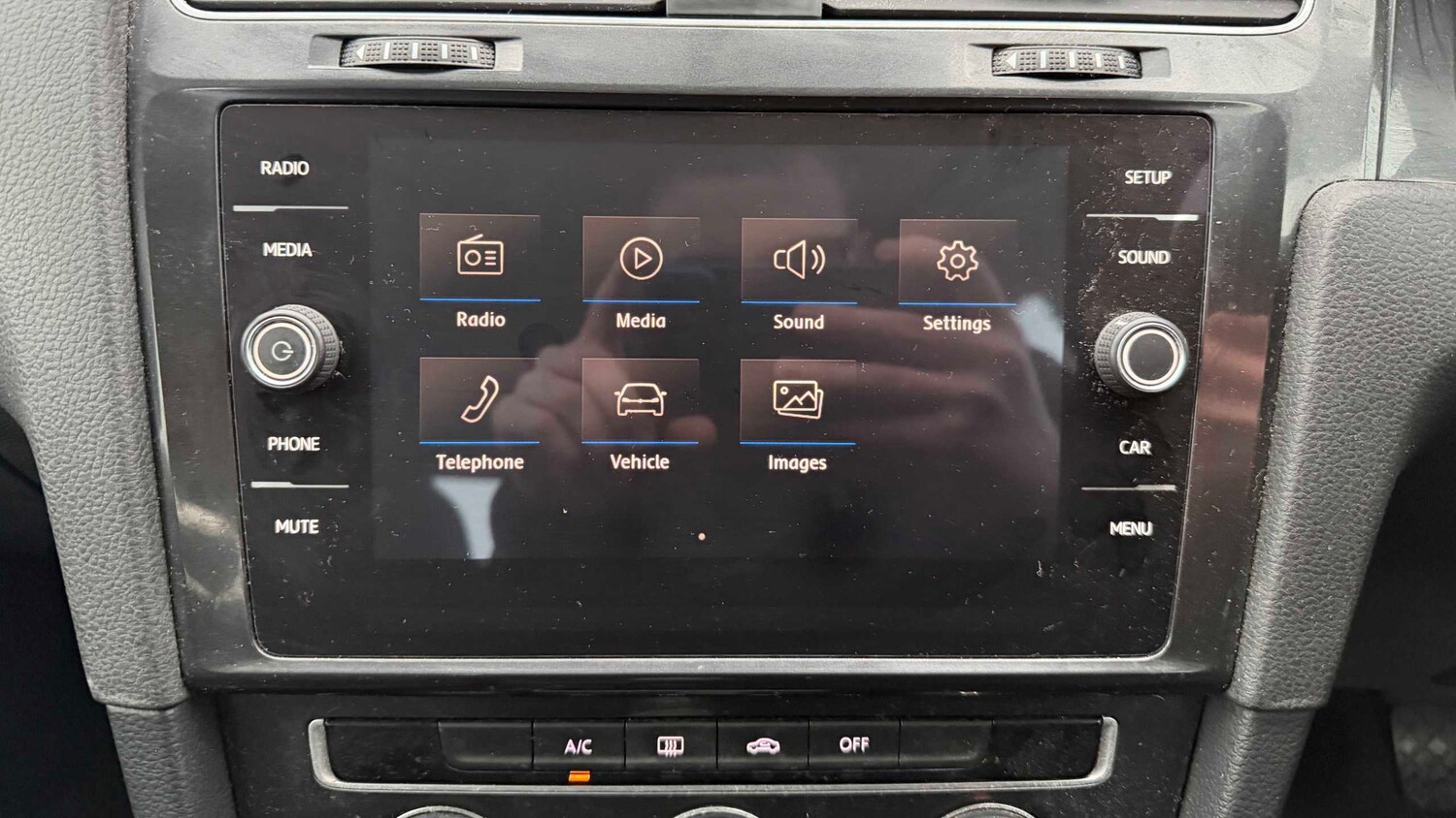 Used Volkswagen Golf for sale - 77860570: Photo 15