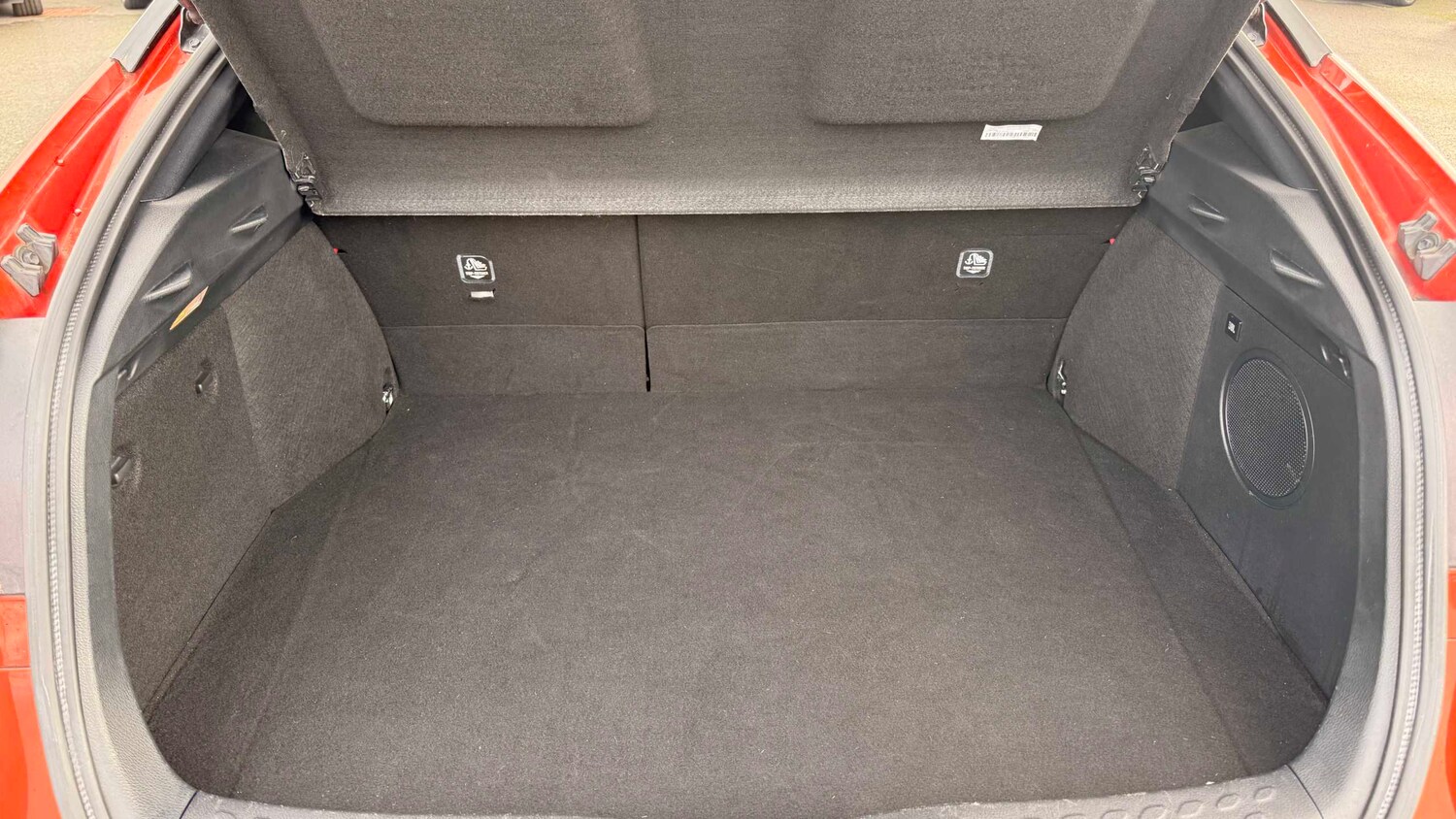 Used Toyota C-HR for sale - 77859085: Photo 15