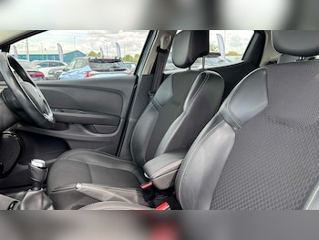 Used Renault Clio 2017 for sale - 79428448: Photo