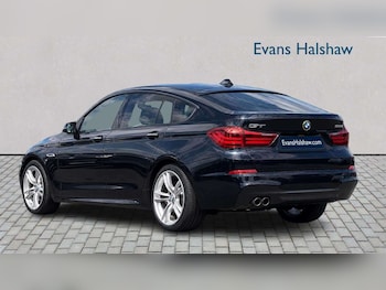 Used BMW 5 Series 2016 for sale - 79523978: Photo
