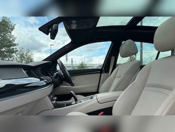 Used BMW 5 Series 2016 for sale - 79523978: Photo