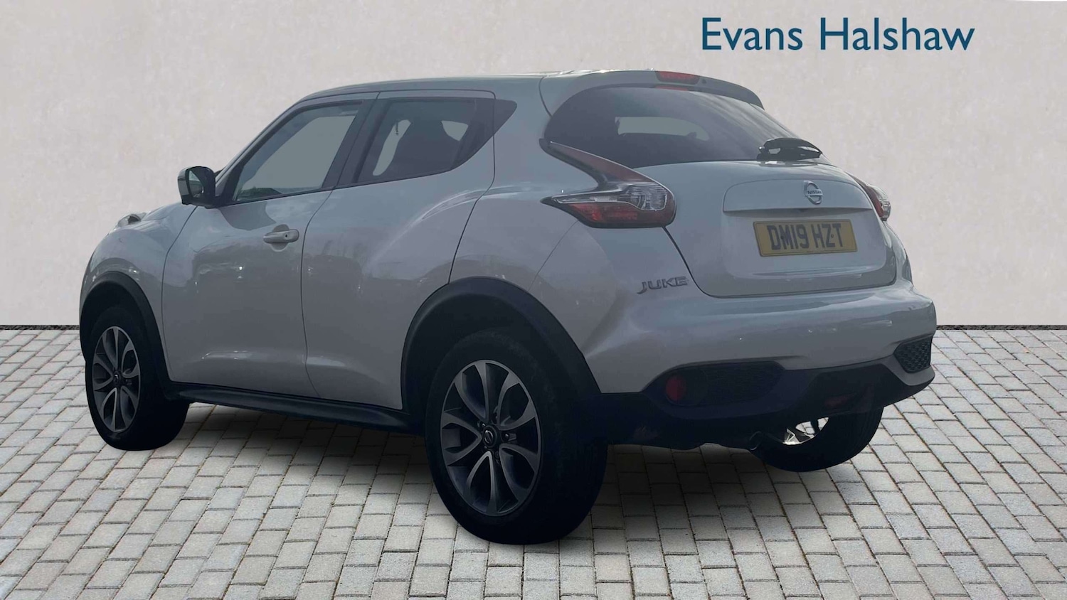 Used Nissan Juke for sale - 77856915: Photo 2