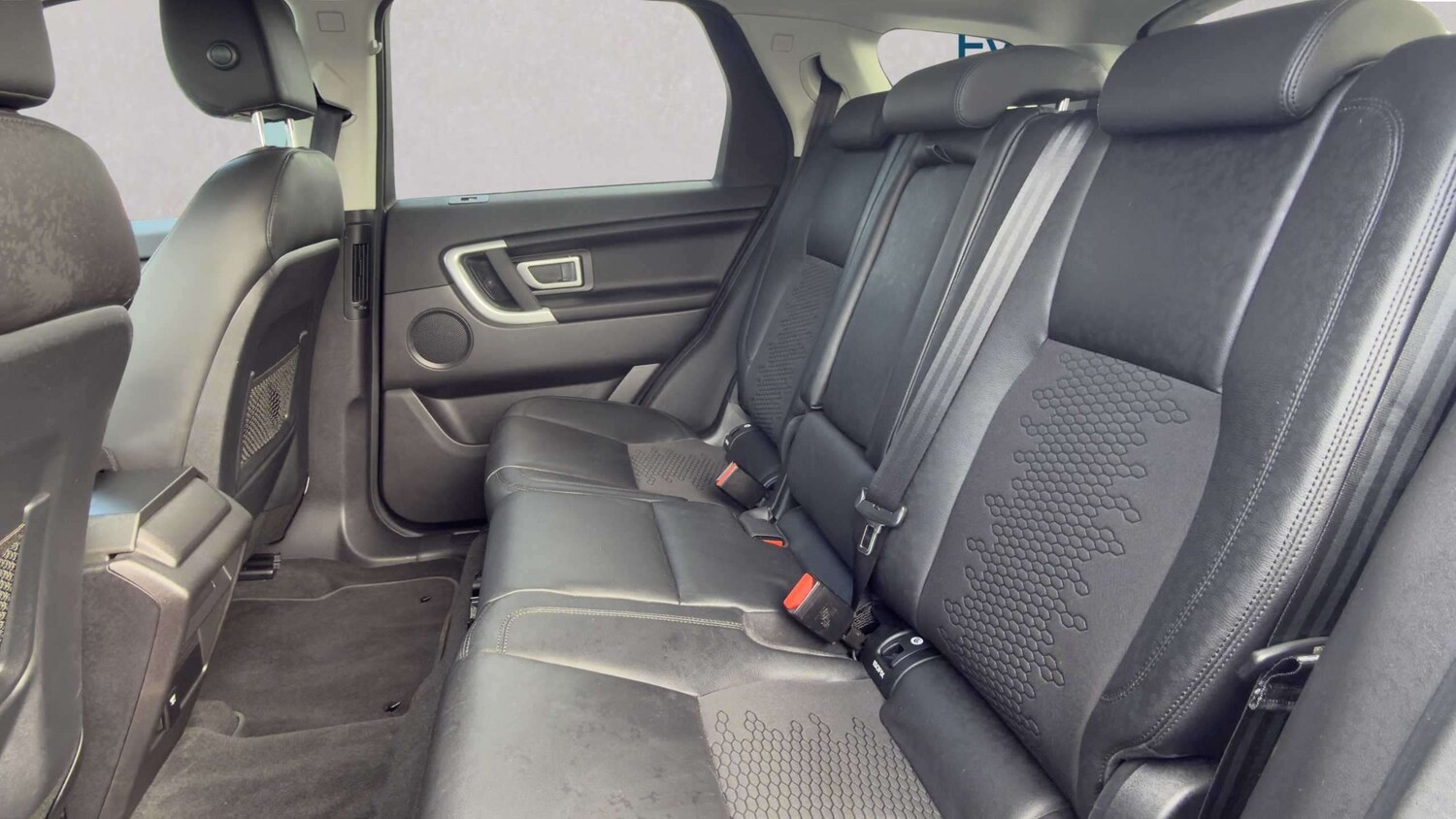 Used Land Rover Discovery Sport 2016 for sale - 78173804: Photo 11