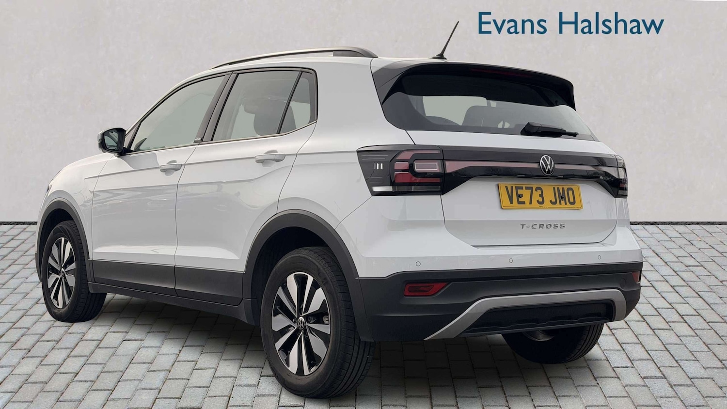 Used Volkswagen T-Cross 2024 for sale - 77983300: Photo 2