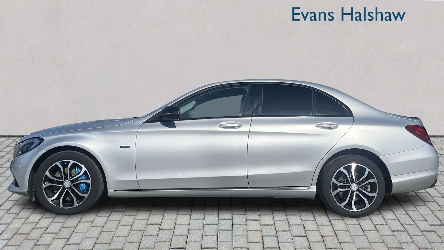 Used Mercedes-Benz C Class 2017 for sale - 78216384: Photo 4