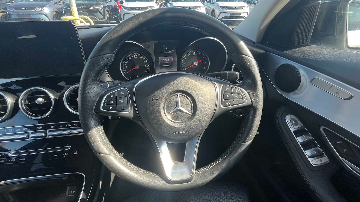 Used Mercedes-Benz C Class 2017 for sale - 78216384: Photo 9