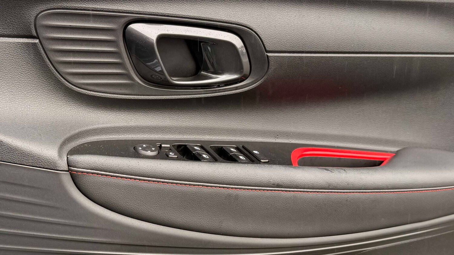 Used Hyundai i20 2024 for sale - 77856383: Photo 30