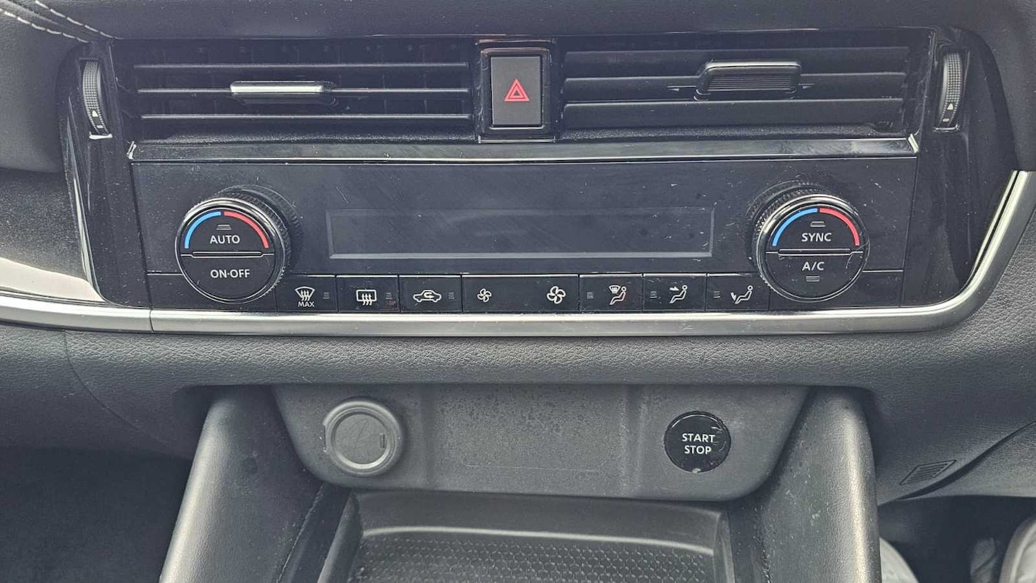 Used Nissan Qashqai 2023 for sale - 78063827: Photo 11