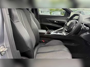 Used Peugeot 3008 2023 for sale - 78869432: Photo