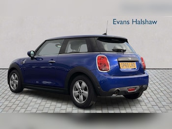 Used MINI Hatch 2019 for sale - 77861108: Photo