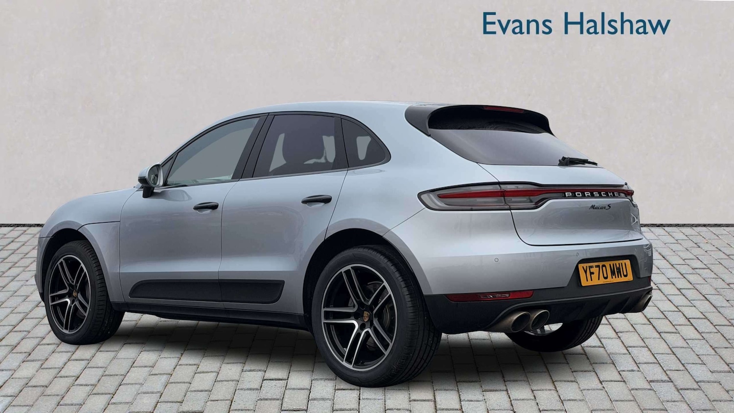 Used Porsche Macan for sale - 77858031: Photo 2