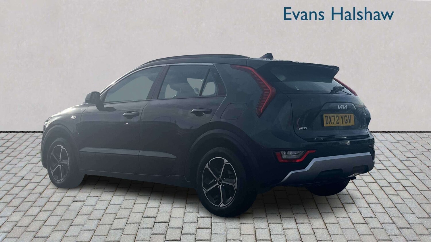 Used Kia Niro 2022 for sale - 77960809: Photo 2