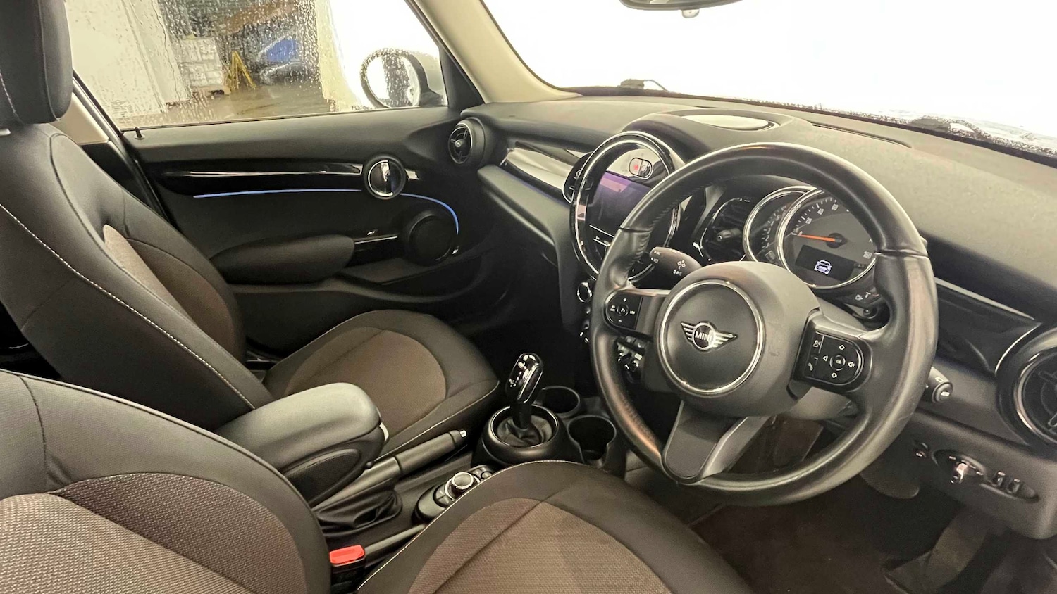 Used MINI Hatch 2022 for sale - 77858909: Photo 3