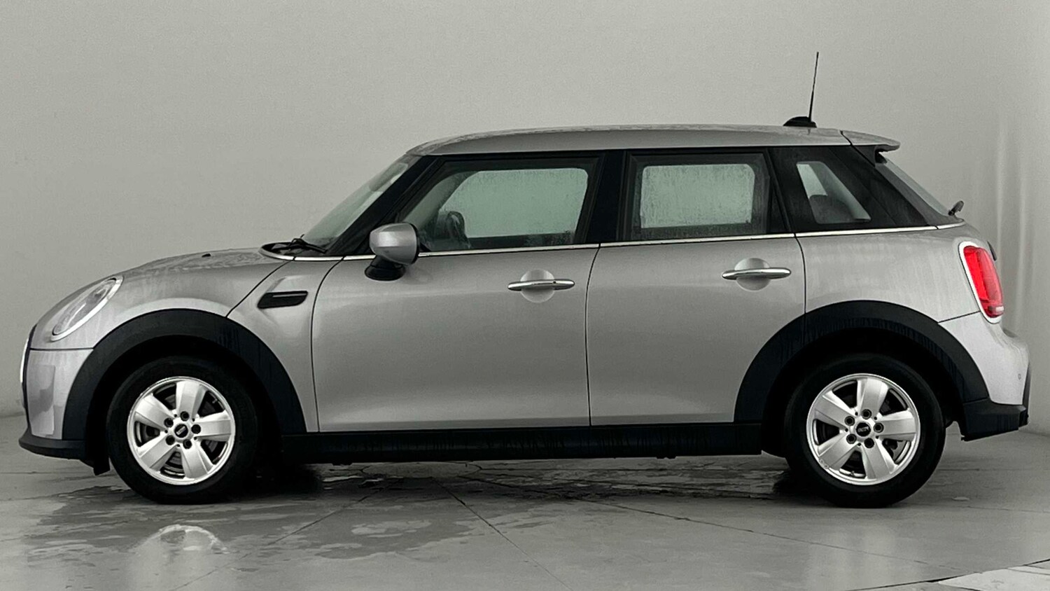 Used MINI Hatch 2022 for sale - 77858909: Photo 6