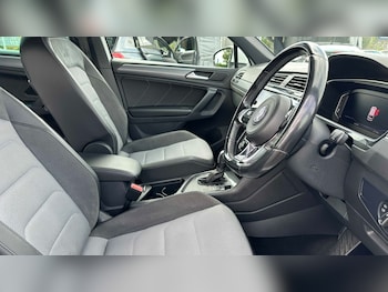 Used Volkswagen Tiguan 2020 for sale - 79545018: Photo