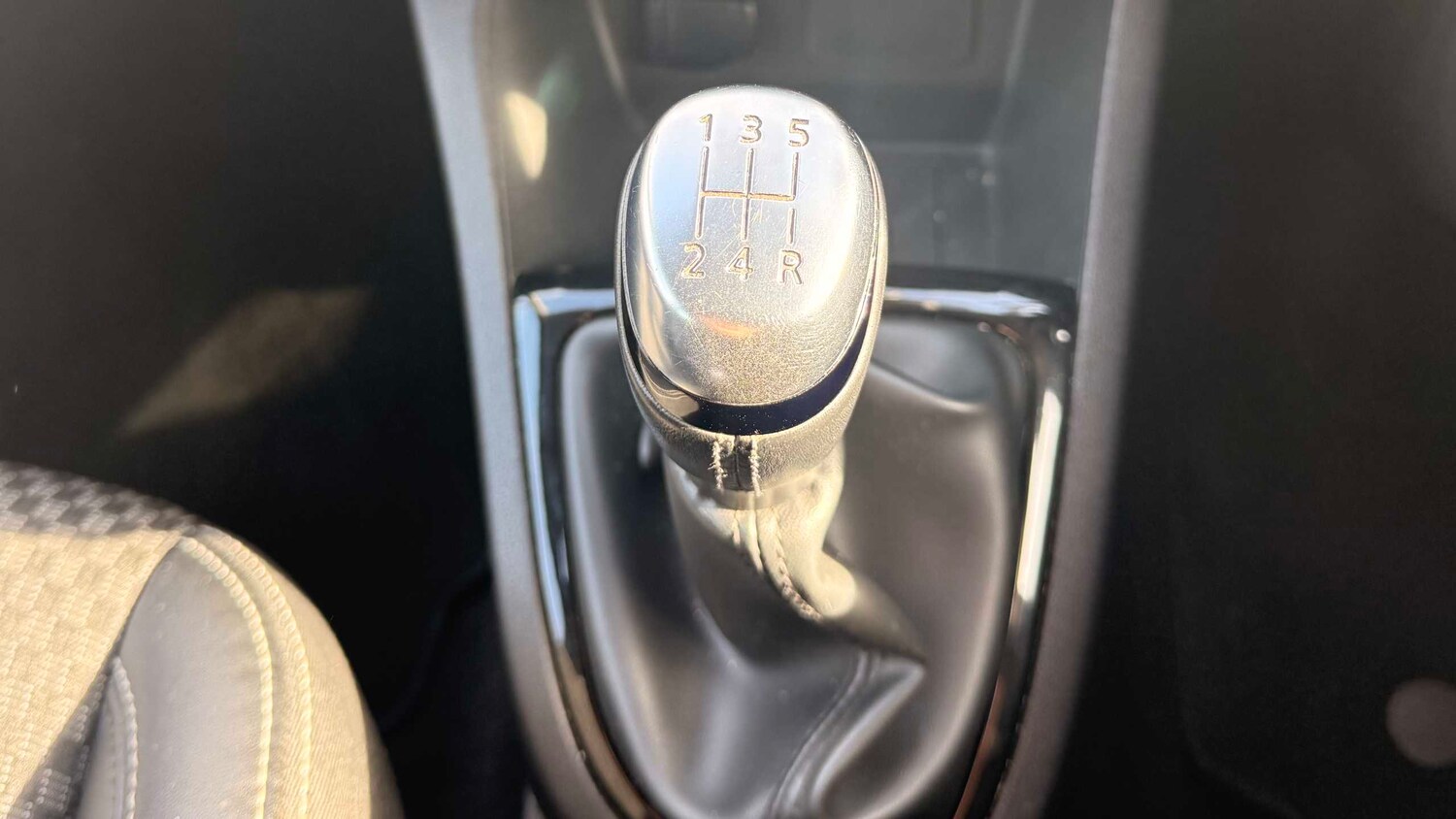 Used Renault Clio for sale - 77861959: Photo 21