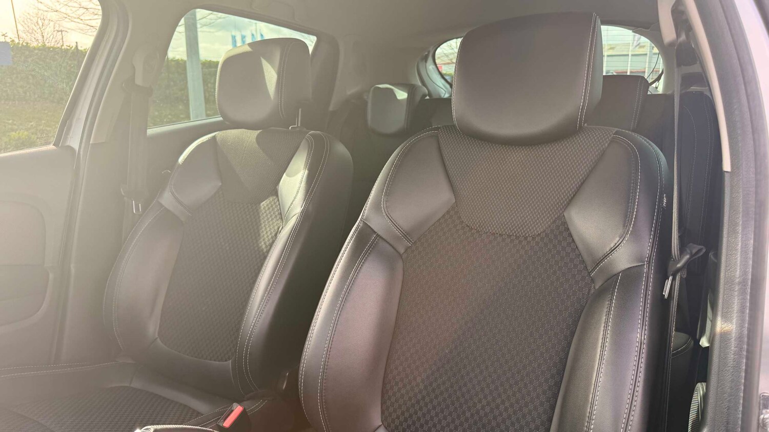 Used Renault Clio for sale - 77861959: Photo 9