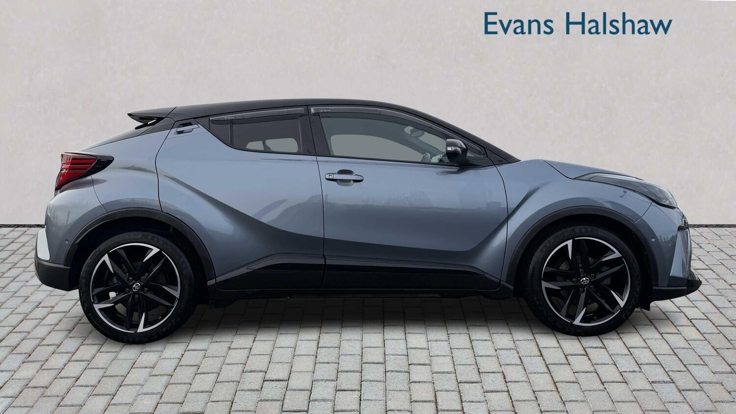 Used Toyota C-HR 2023 for sale - 77928507: Photo 6