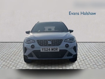 Used SEAT Arona 2024 for sale - 77961146: Photo